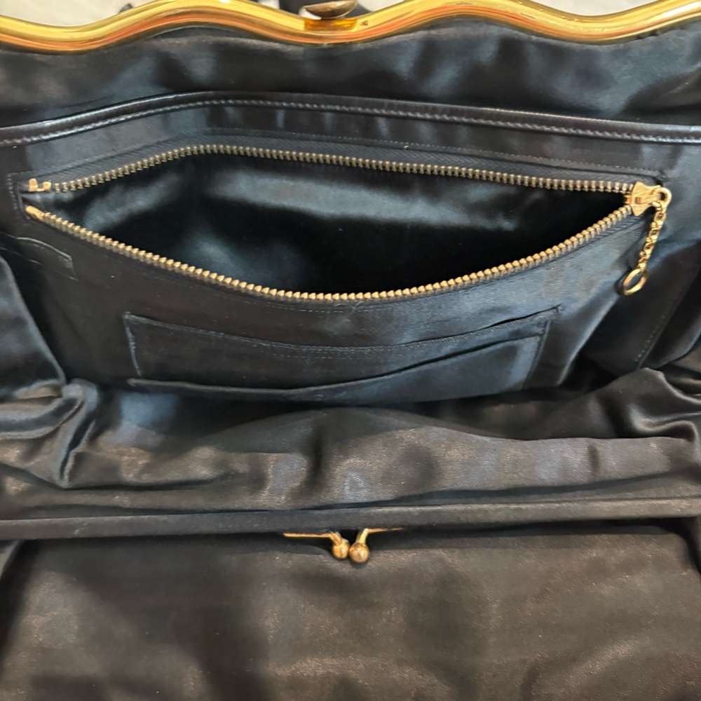 Vintage Best & Co New York Velvet Evening Clutch with Hand Carry Strap - Picture 15 of 15